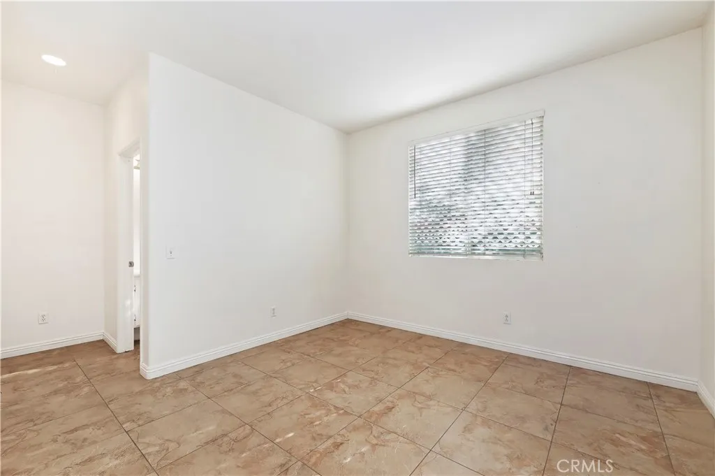 22981 Nan, Wildomar, California 92595 home-pic-20